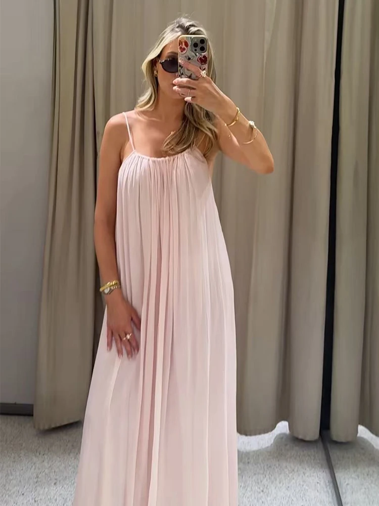Image of Modisches, einfarbiges, lockeres Trägerkleid für Damen – Ärmelloses, rückenfreies, gerades langes Kleid – Sommer 2026 – Schicke neue Damenroben