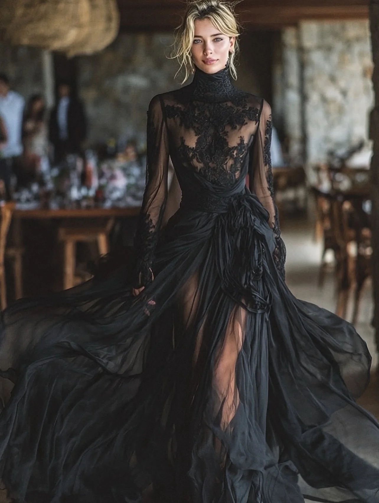 فستان سهرة من الدانتيل الأسود برقبة عالية وأكمام طويلة وصدرية شفافة بطول الأرض مع تنورة غير متماثلة وفتحة عالية #3