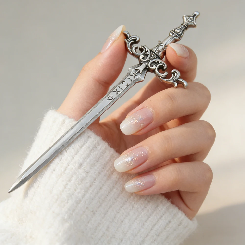 1 قطعة عصا الشعر السيف الفضية لهجة المزخرفة نجمة القرون الوسطى الخيال تصميم الكمال تأثيري جريئة تسريحات الشعر تبدو أنيقة الإكسسوارات