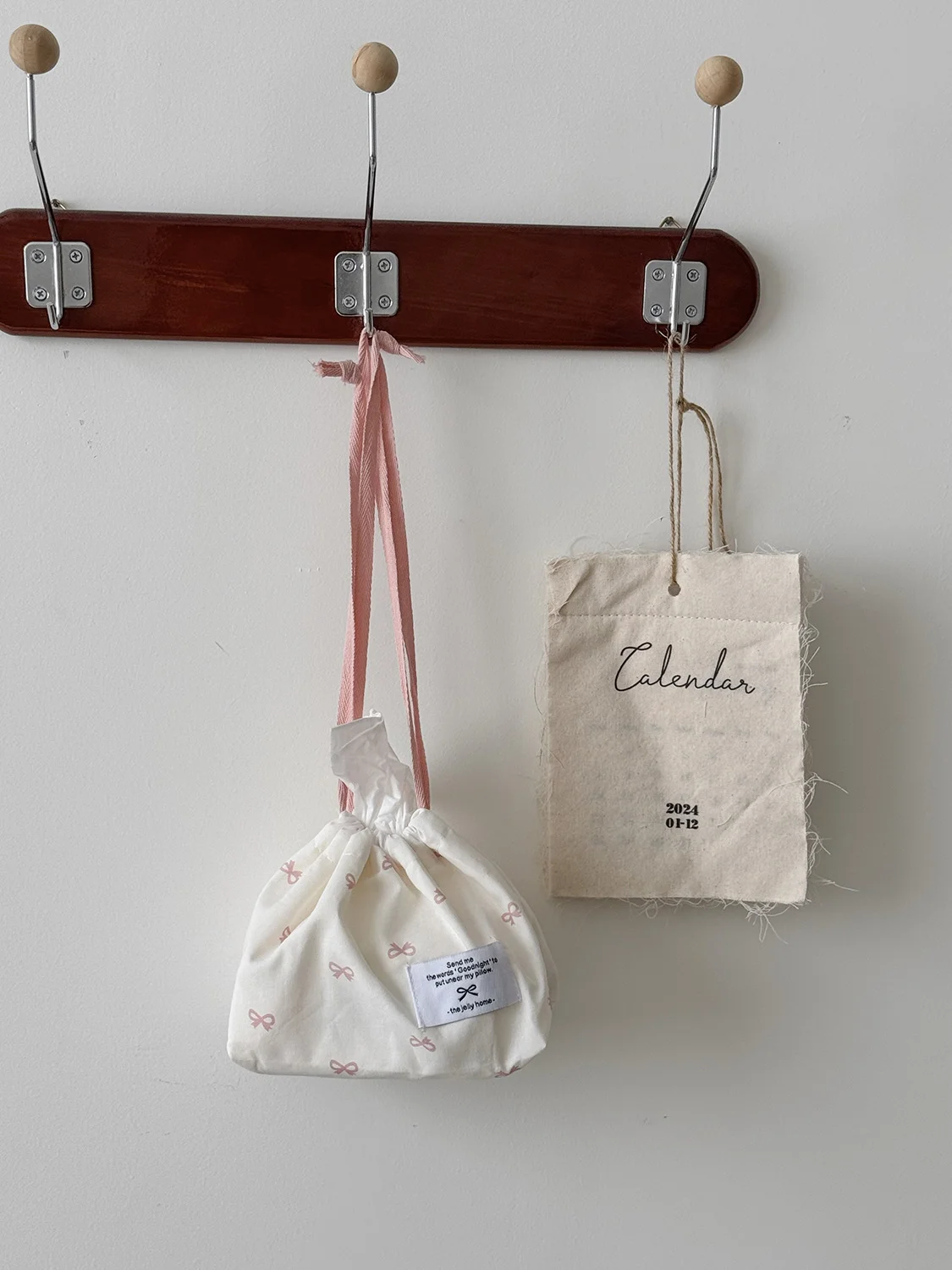 Süße Schleifenknoten-Tasche im frischen Ins-Stil, hochwertig, tragbar, für den Heimgebrauch, einfach, staubdicht, Aufbewahrungstasche, Taschentuchbox. – Detail 8