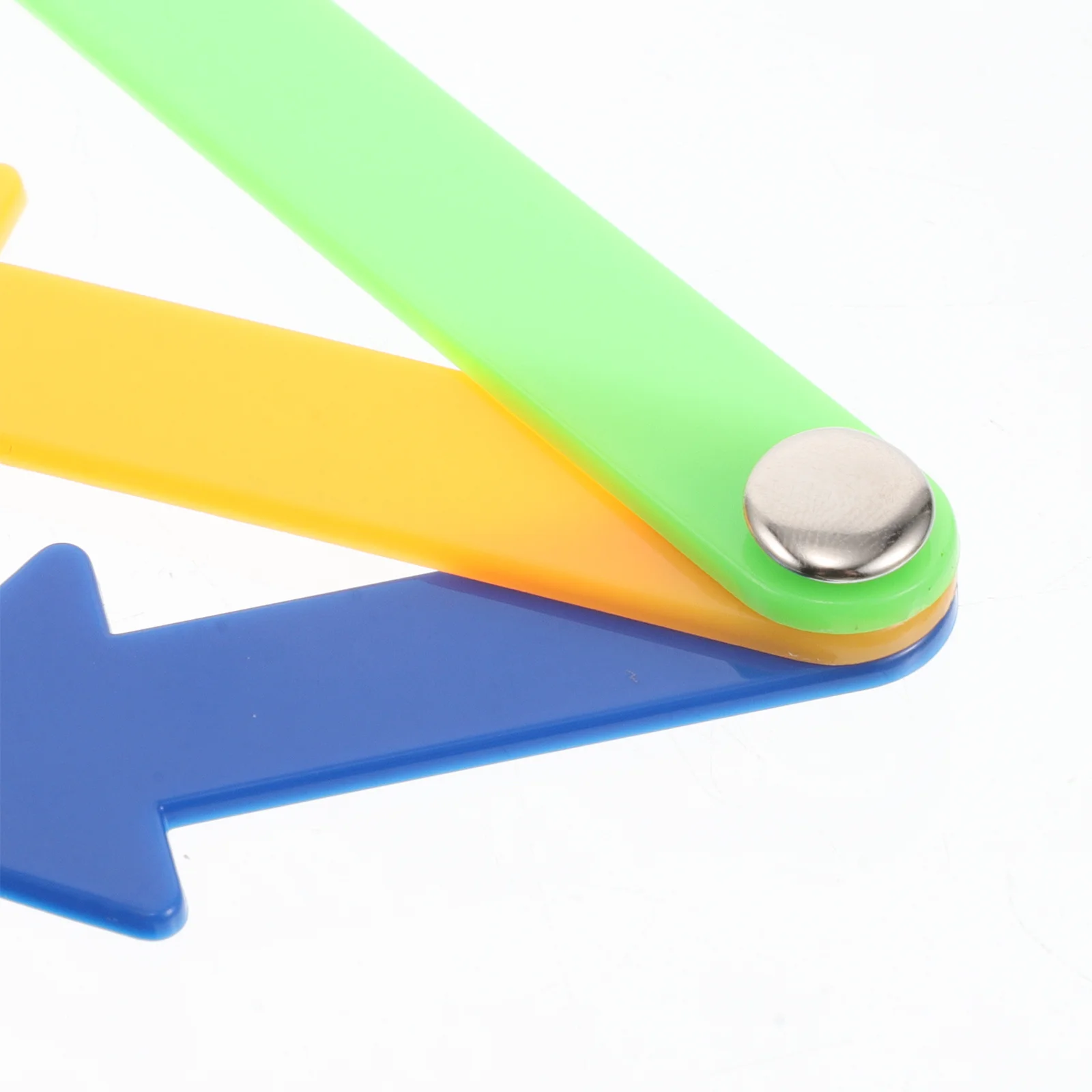 教育目的のためのプラスチック時計アクセサリー 4 個 子供向けの簡単な組み立てと正確な時間計測