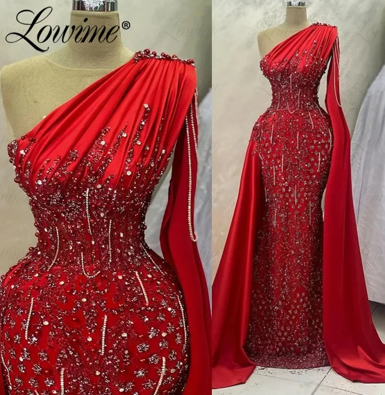 Arabic Tassels Long Cape Sleeve Formal Evening Dresses Red Glitter Sequins Crystals Party Dress With Side Train Woman Prom Gowns