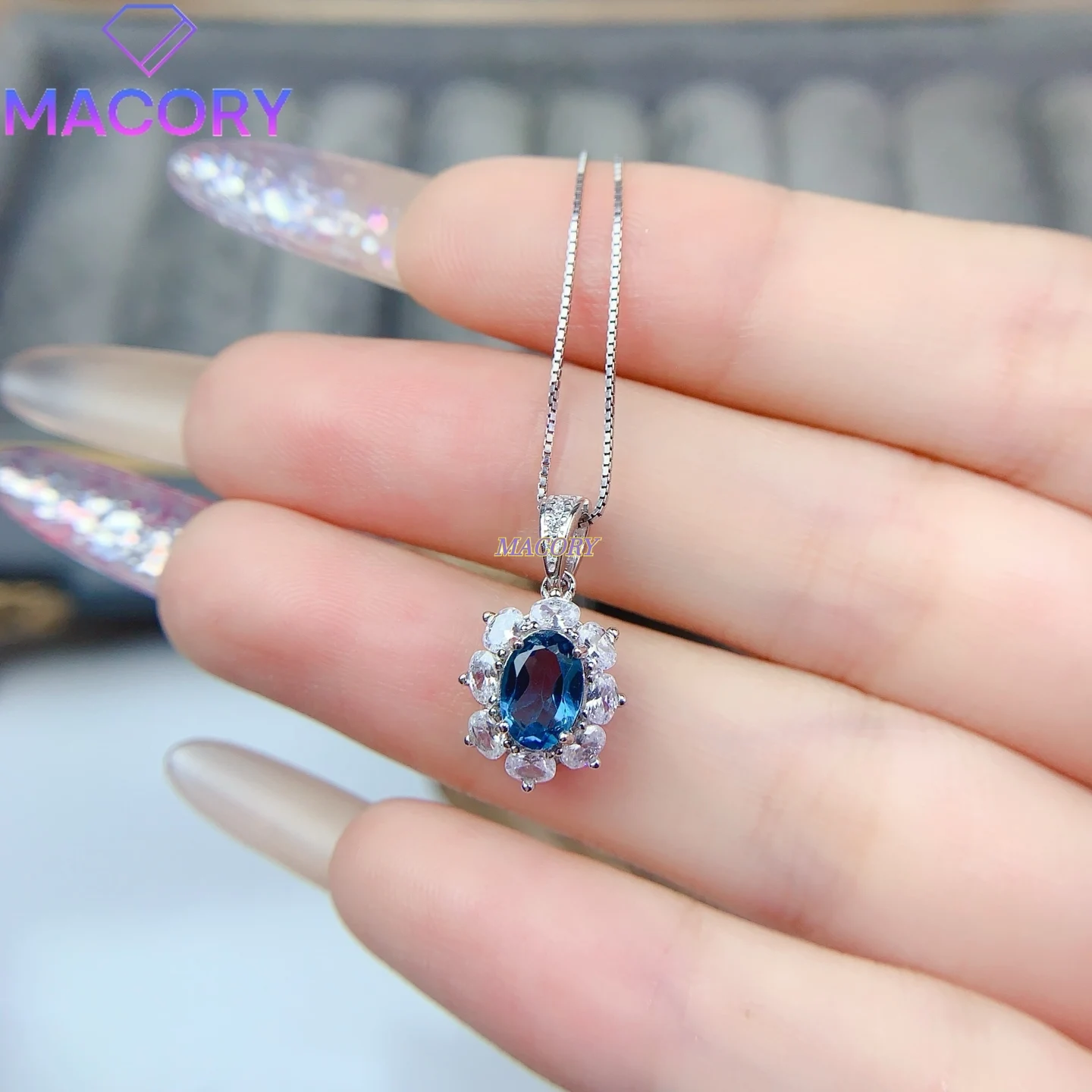

New Natural Topaz Necklace for Women 925 Sterling Silver Fashionable for Young Lovers Valentine's Day and Christmas Gift