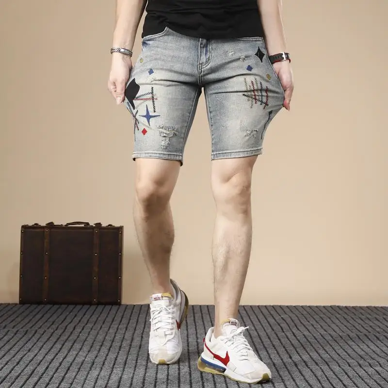 

Men's Vintage Denim Shorts Summer Thin Stretch Distressed Jean Shorts with Embroidery Casual Knee Length Streetwear