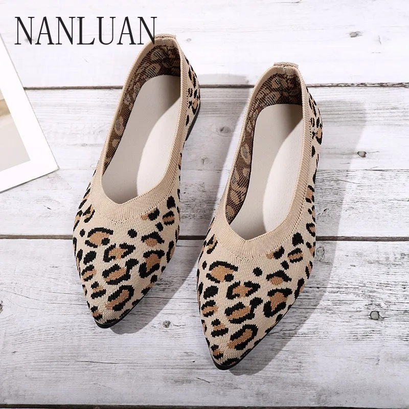 

2024 Boutique Autumn Single Shoes New Sexy Leopard Pattern Non-slip Women's Shoes Breathable Slip-on Trendy Casual Shoes