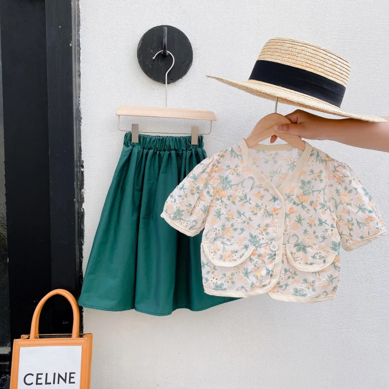 

Summer new girls' outfit: floral cute top and half skirt two-piece set