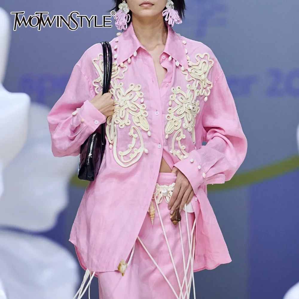 

TWOTWINSTYLE Pink Spliced 3D Flower Casual Shirt Female Lapel Long Sleeve Loose Women's Shirt Summer Style Fashion New Clothes
