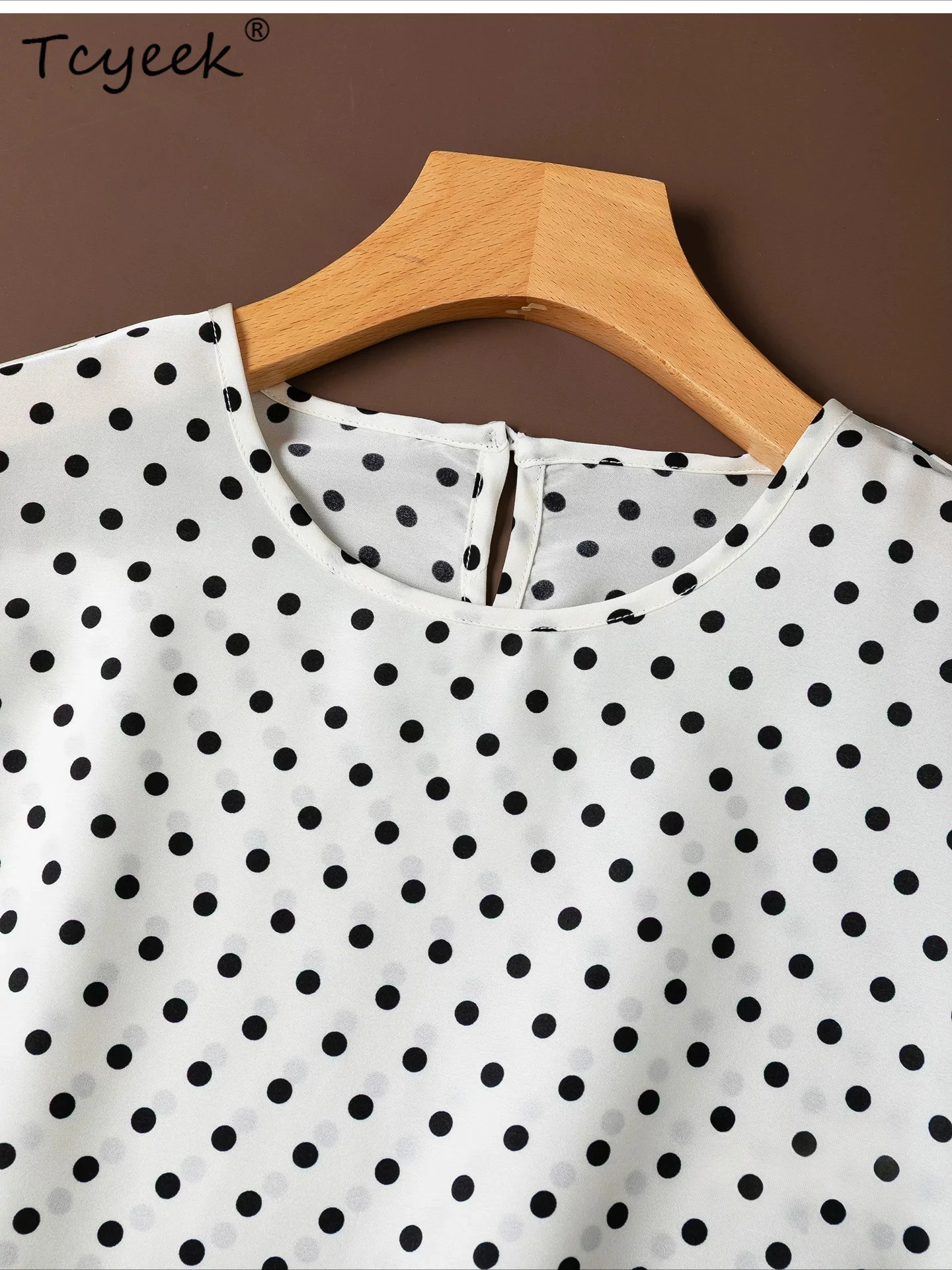 Tcyeek 93% Real Silk Women Shirt 2026 Spring Summer White Polka Dot Round Collar Stretch Loose Top Ladies Clothing Ropa De Mujer