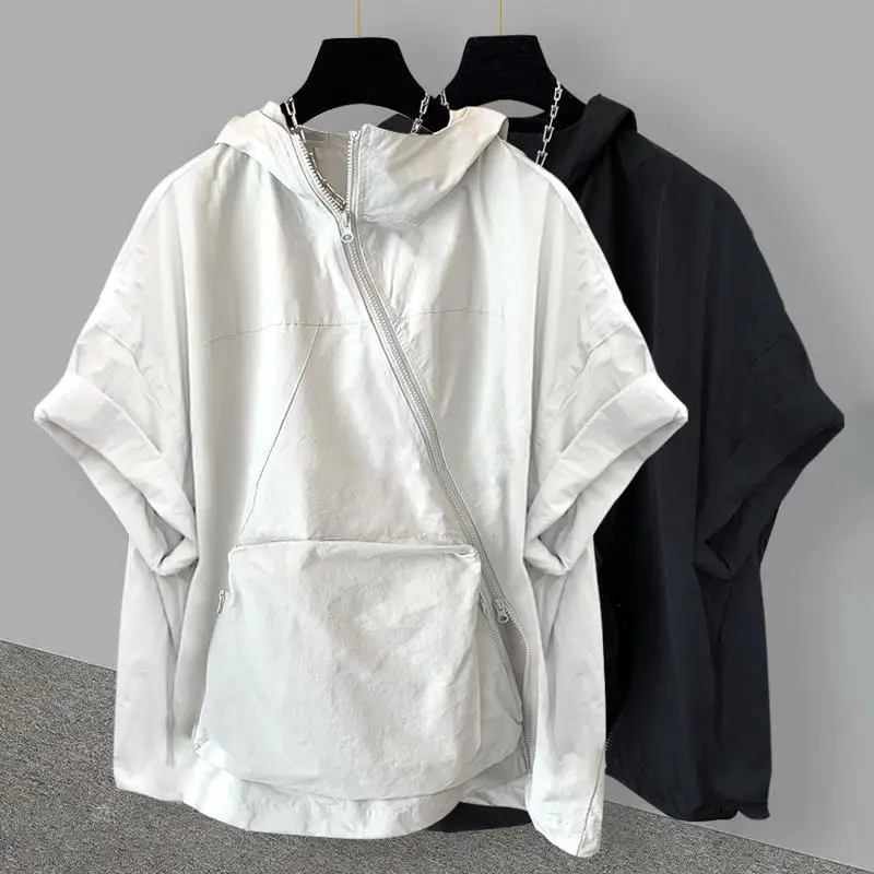

Plus Size T Shirts Zipper Design Solid Color Short Sleeve Hooded Pockets Casual Loose Tops Summer All Match Women Clothing 2024