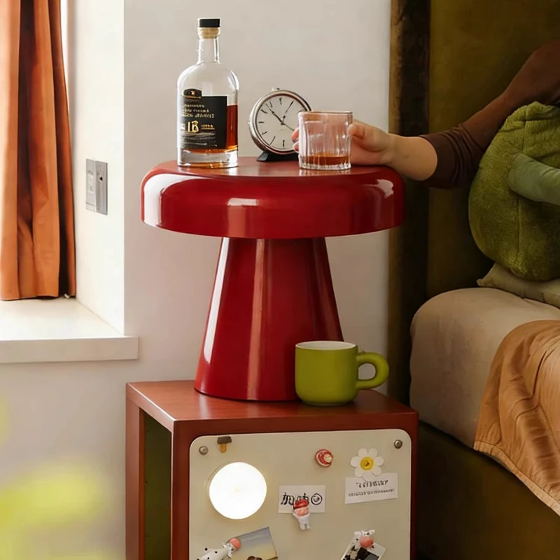 Scandinavian Dopamine Red Accent Side Table Space-Saving Round End Table for Living Room Furniture Modern Bedside Nightstand