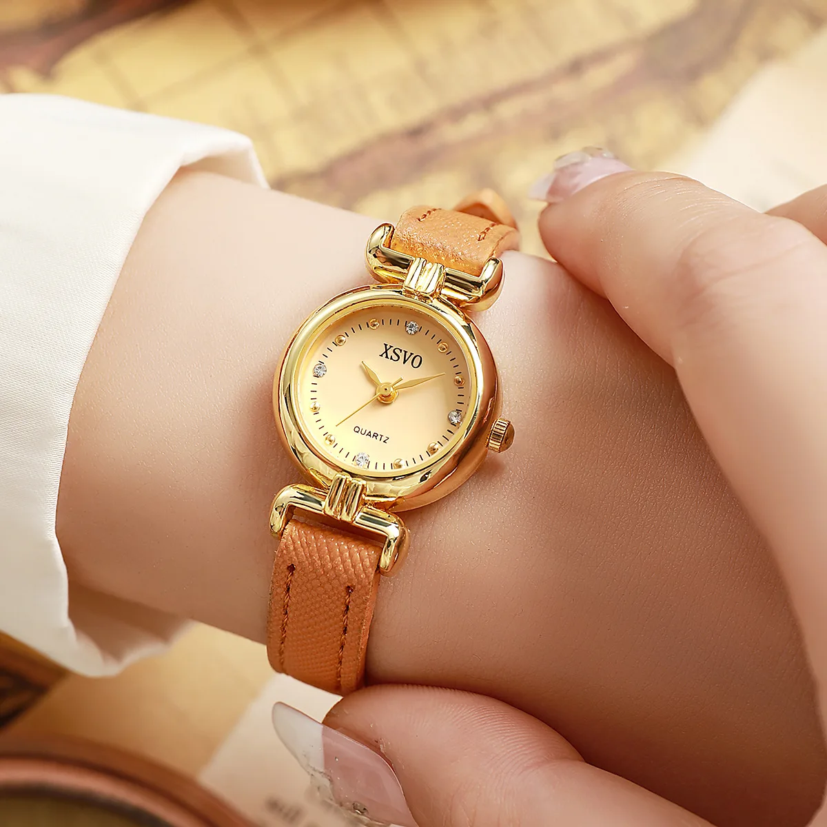 

Простая полоска, шкала сверления, кварцевые часы с маленьким циферблатом и поясом