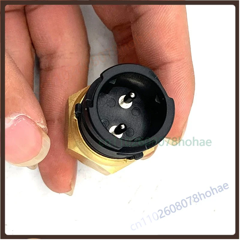 WK‑102A1 Neutral Switch WK‑72 Reverse Light Switch For Sinotruk Howo Light Truck