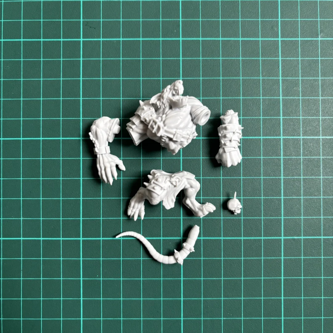 Kit model resin 28MM yang tidak dicat, Monster Tikus Belum Dirakit dan Tidak Dicat GK