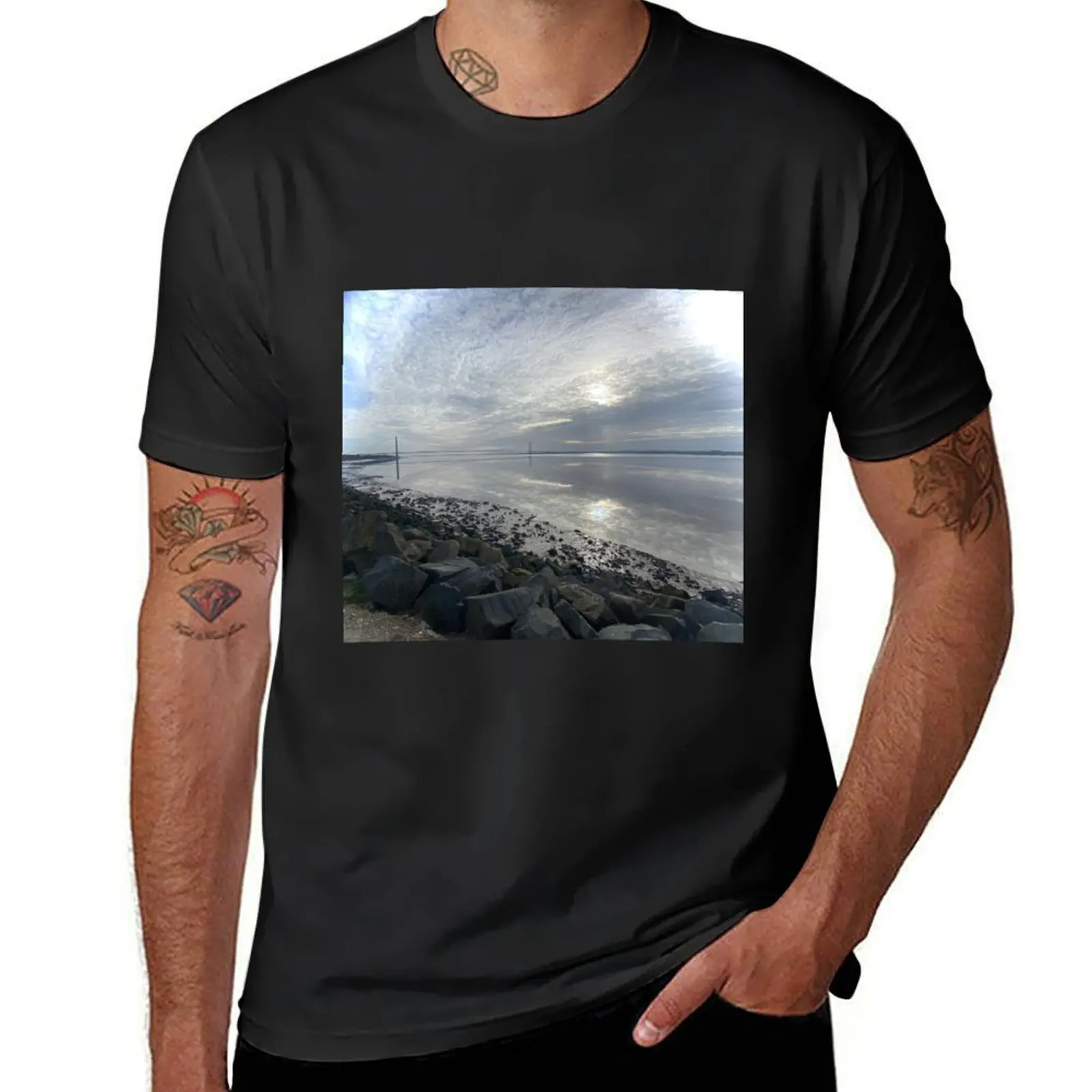 Humber Bridge - Yorkshire T-Shirt korean fashion boys whites sports fans t shirt for men