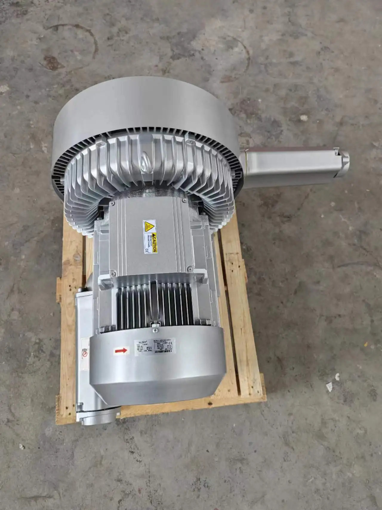 Free shipping 2RB820-7AH27 7.5KW -8.6KW CNC router vacuum pump/water treatment high pressure blower/cleaning machine pump