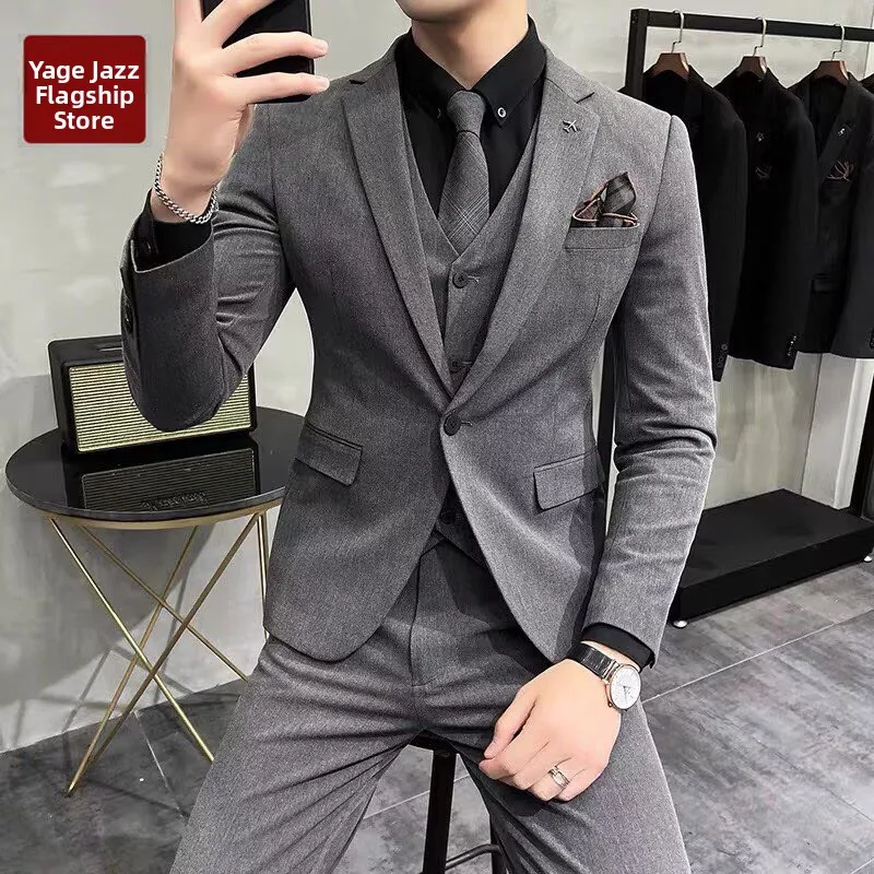 

Gray Three-Piece Men's Casual Wedding Suit Elastic Slim Fit Formal Groomsmen Dress Suit Polyester Blend Business Gentleman Style