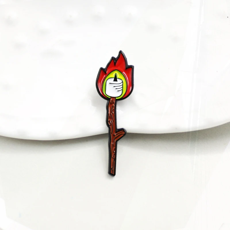 Candle Pin For Women jewelry Halloween Brooch Accessories gift Brosche Match Candle shape Red flame Pin Cartoon Enamel Brooch