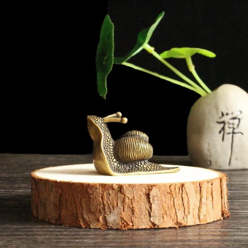 Vintage Pure Copper Pet Tea Snail Ornament Mini Snail Figurine Tea Pet Tea Ceremony Collection Decoration Desktop Plaything