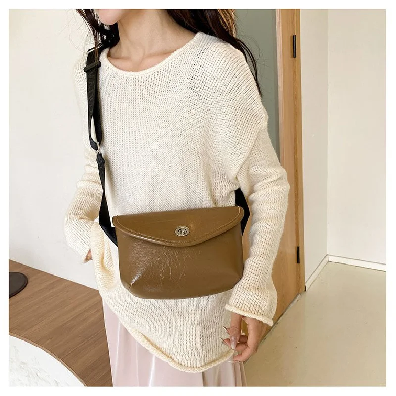 

Роскошный классический дизайнерский клатч для вечерних мероприятий. Лучшее суперзвездное шоу в минималистском парижском стиле и сплошным цветом.