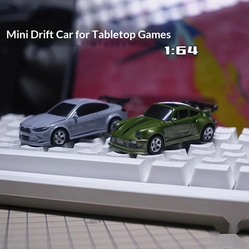 Novo quente 1/64 rc carro de controle remoto desktop brinquedo dublê controle remoto deriva carro rc mini corrida 2.4g simulação brinquedo modelo gif