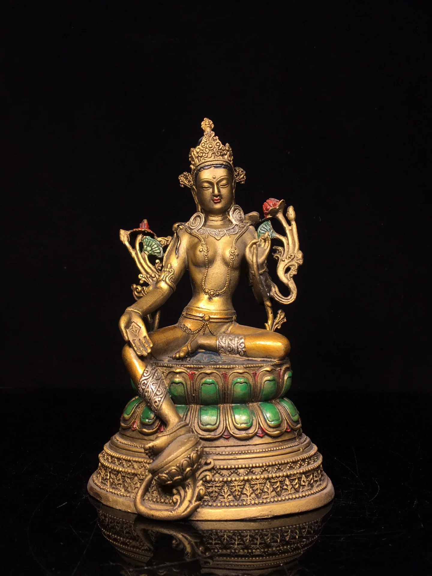 

9"Tibetan Temple Collection Old Bronze Painted Green Tara Amitabha Lotus Buddha Platform Sitting Buddha Worship Hall