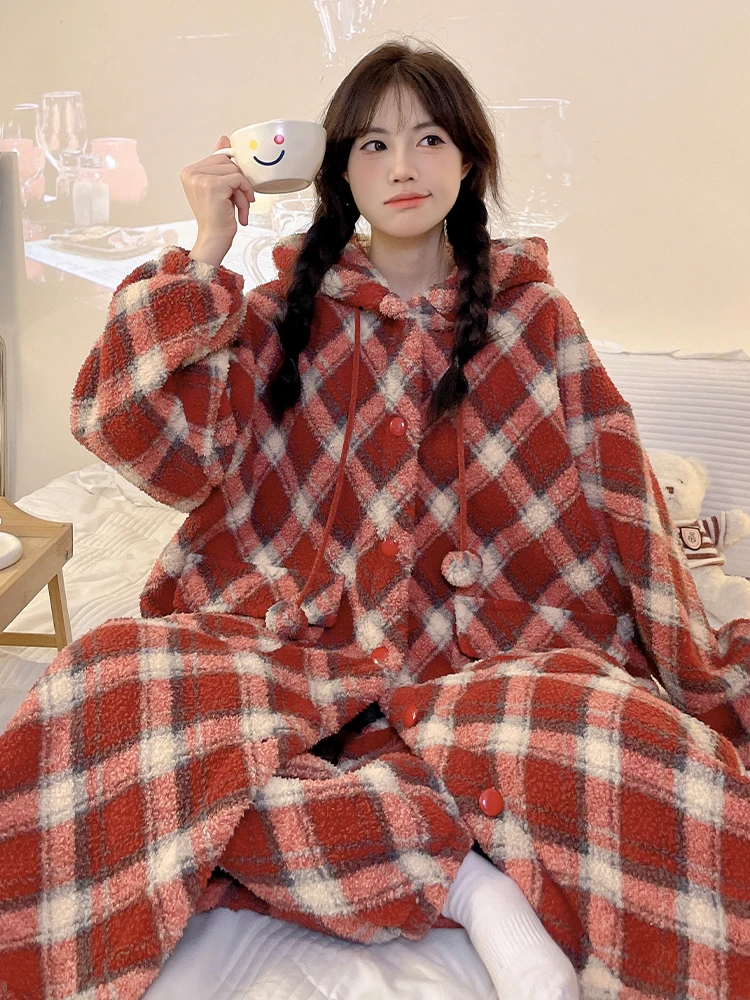 DAIMELU winter nightgown women's coral fleece thickened flannel simple pijamas plaid hooded pajamas set loungewear suit female