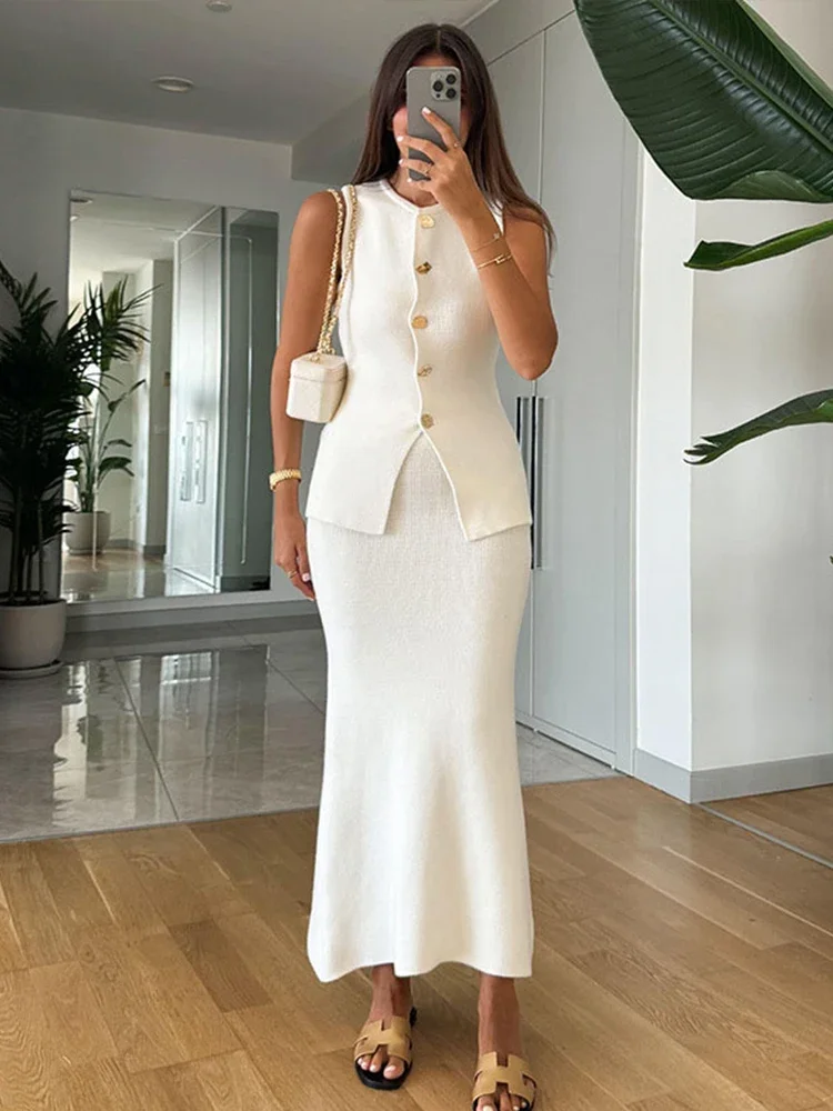 Elegant Women 2 Piece Set Knit O-Neck Sleeveless Single Breasted Vest Top Elastic High Waist Maxi Skirt 2025 New In Matching Set