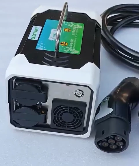 

V2L Discharger+CCS2 to CHAdeMO Adapter Type 2 Portable Discharger Leaf CHAdeMO Car V2H V2L Devices Inverter