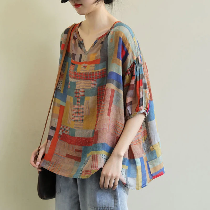 Women\'s Clothing 2024 Summer Fashion Vintage Geometric Print Oversized T-shirts Female Casual V Neck Short Sleeve Irregular Tops