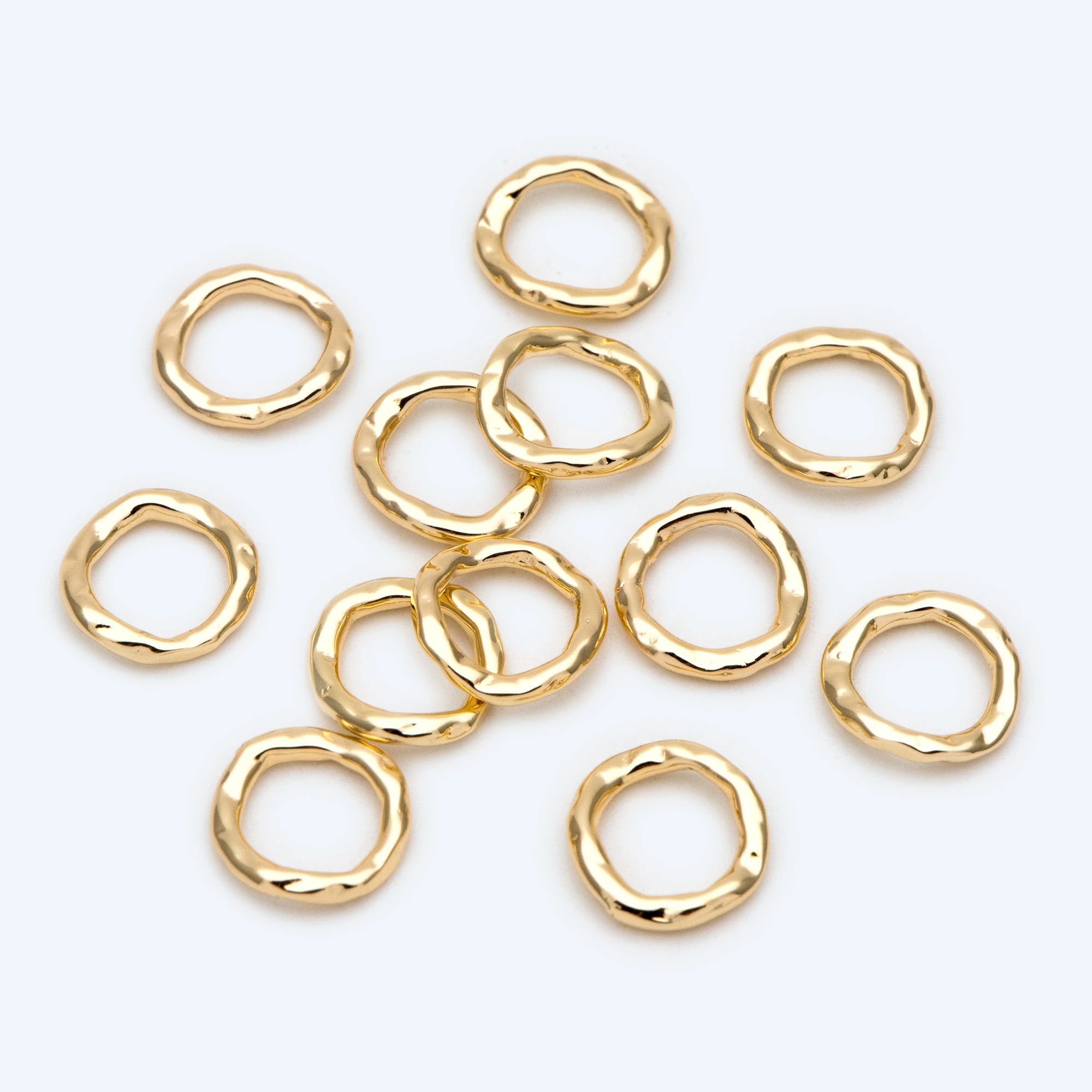 金メッキ真鍮リングチャーム,不規則なリングチャーム,18k,幾何学的形状,円形ペンダント,10個 (GB-2750)