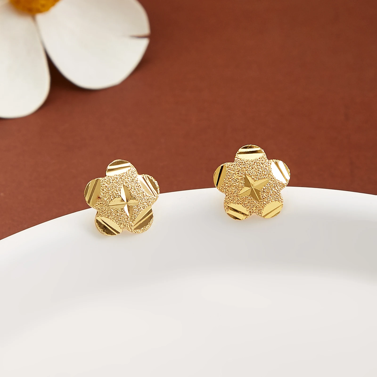 YTJX Niedliche Kleine Ohrstecker 18K Vergoldet Dünne Blumen-Piercing-Ohrringe für Frauen Täglicher Schmuck 2026 Trendiger Dropshipping-Artikel – Detail 3