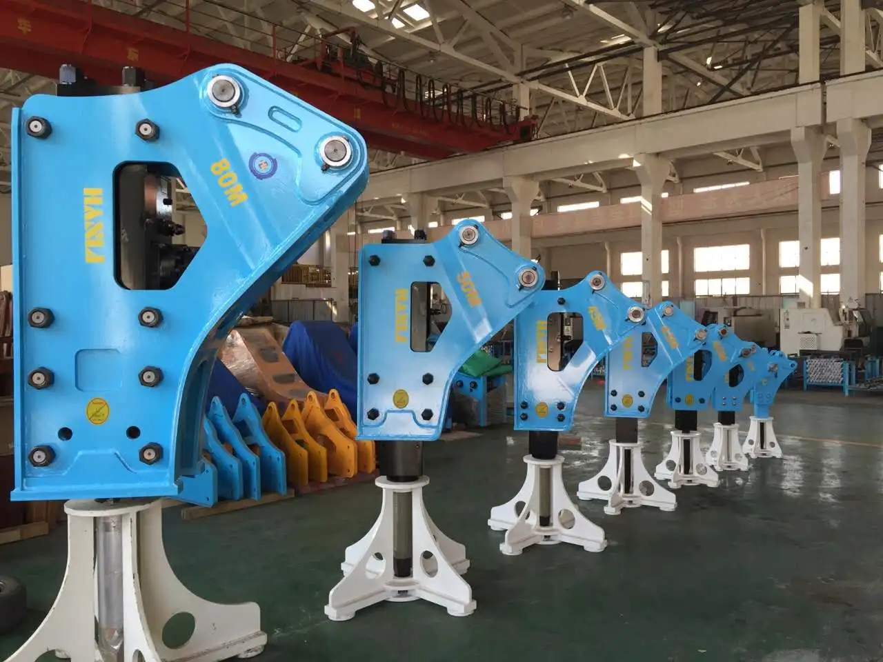 China Factory Oem Accepted Excavator Parts Construction Machines Hydraulic Side Type Breaker