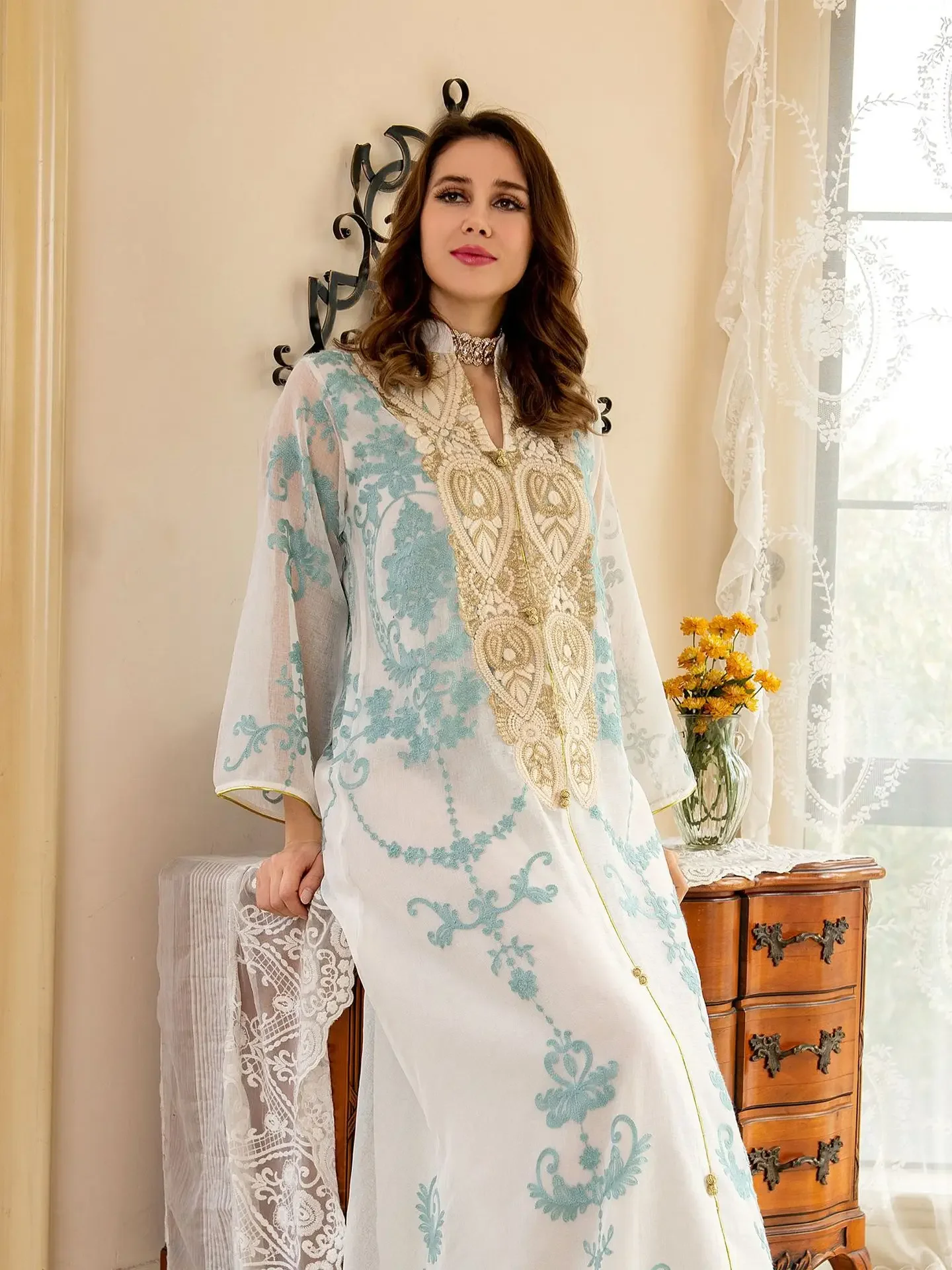 New Arrival Custom Shinny Sequin Maxi Dresses Women Casual Plus Size Dress Luxury Abaya Muslim Embroidery Kaftan Women Dress