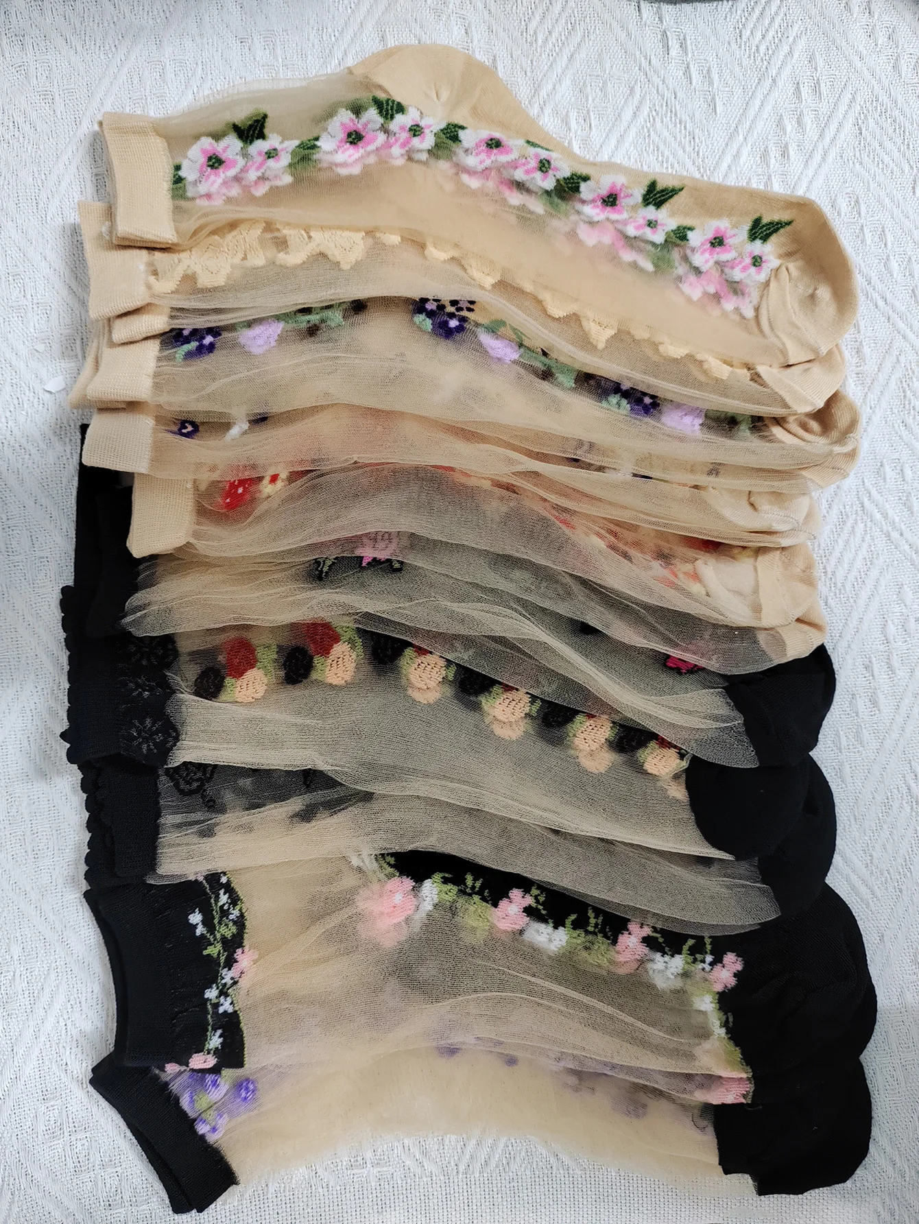 5 Paar durchsichtige Damen-Socken mit Blumenmuster und Spitze, transparente Mid-Tube-Socken, superdünne Damen-Socken aus Glasseide, Swee