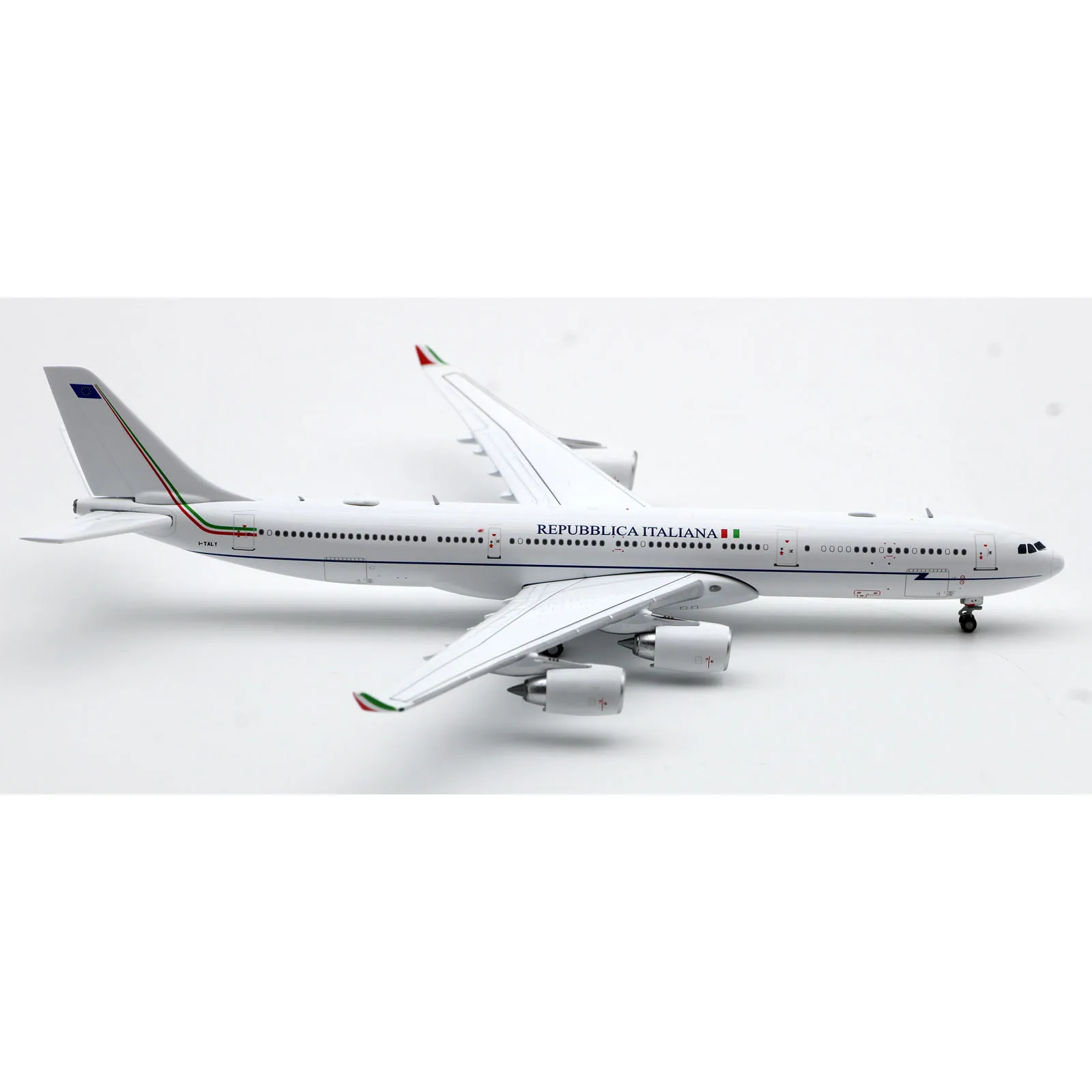 LH4306 Alloy Collectible Plane Gift JC Wings 1:400 Italian Air Force Airbus A340-500 Diecast Aircraft Jet Model I-TALY