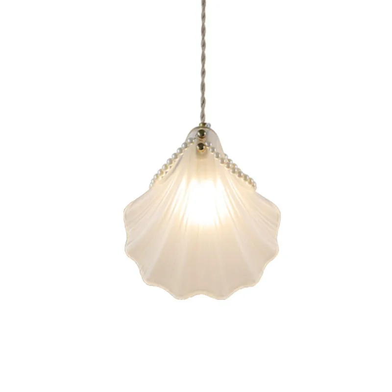

Shell small chandelier French light luxury creative personalized design crystal glass lamp romantic warm bedroom bedside lamp