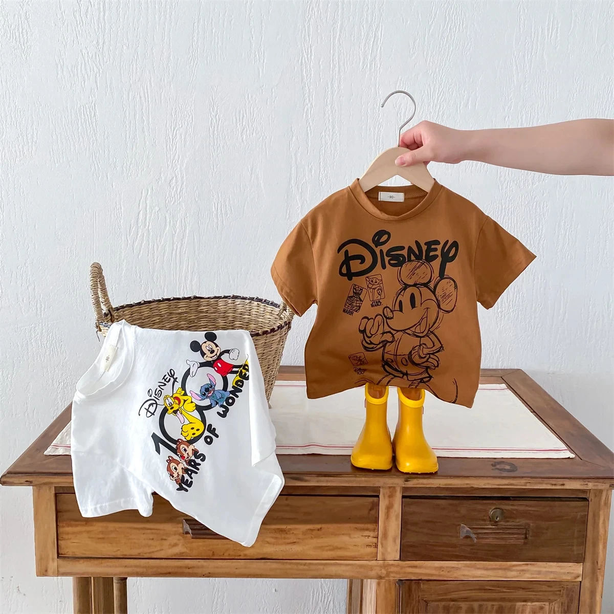 

Kids Summer Clothing Children Cartoon Printed Tees Mickey Mouse Tees Boys And Girls Fashion Casual Tops 2pcs Suit Tshirt