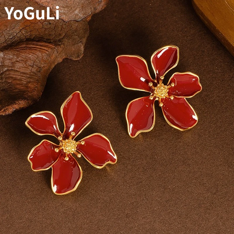 

Sweet Jewelry Elegant Temperament Popular Hot Selling Red White Metal Flower Earrings For Women Girl Fashion Accessories
