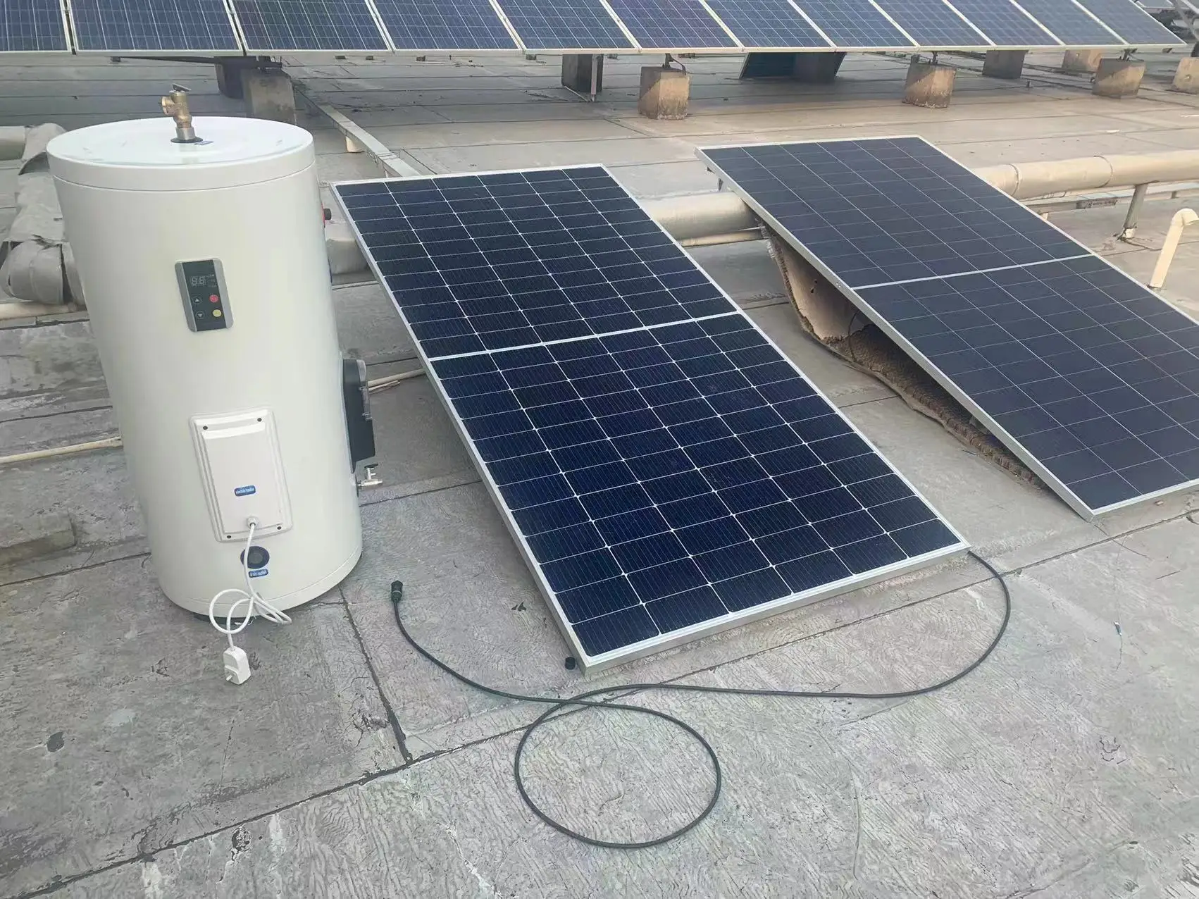 v Solar Hot Water Heater Pressurized Water tank100-500L DC Solar Photovoltaic Panel
