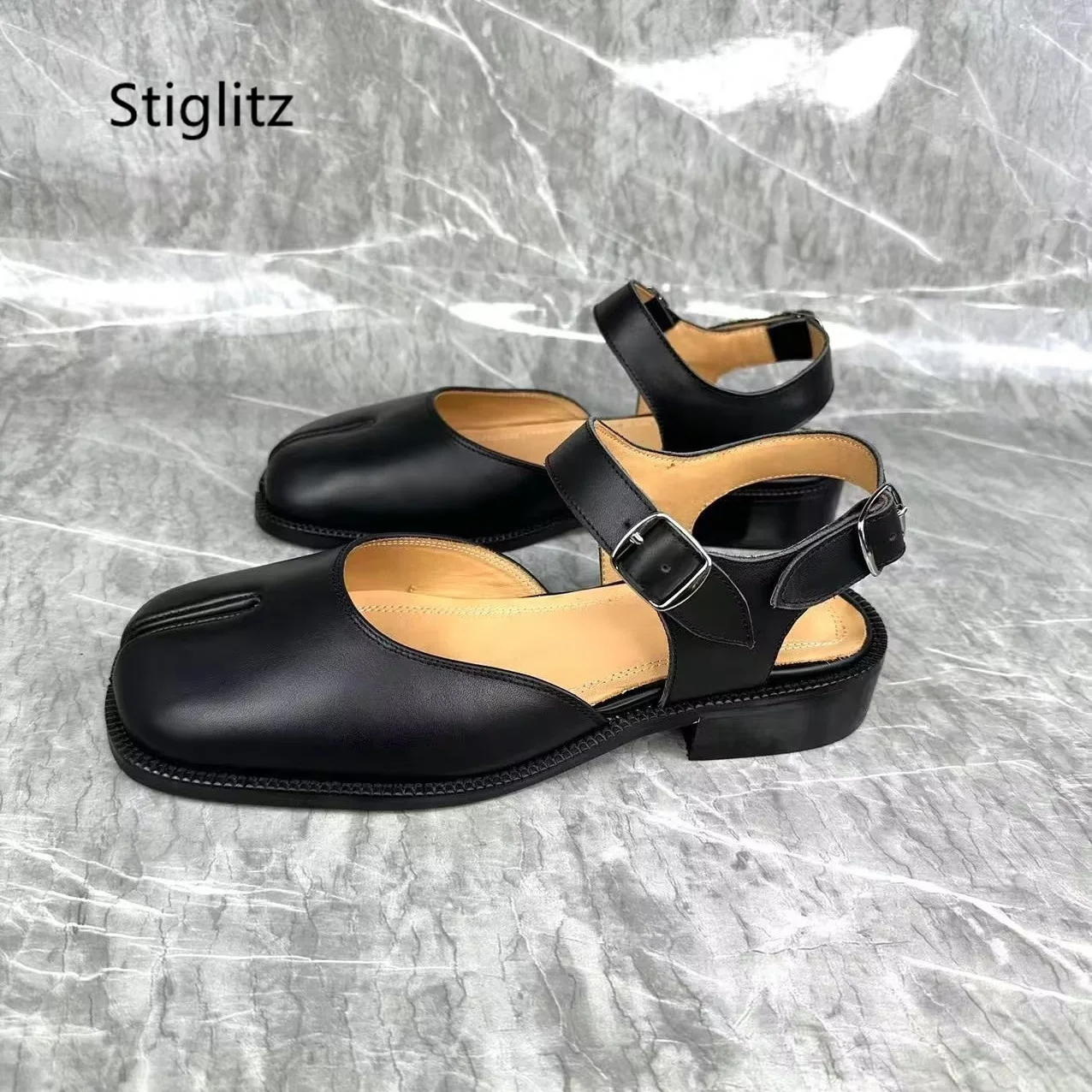 Genuine Leather Split-Toe Shoes for Men Black Buckle Strap Back Empty Men\'s Sandals Flat Low Heel Comfortable Male Shoe