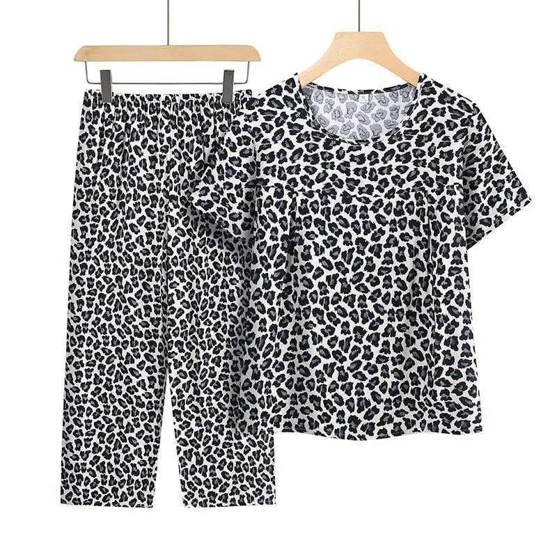 Sommer-Outfits: Lässiger Pyjama aus Eisseide, lockerer zweiteiliger Anzug in Übergröße mit kurzärmeligem Oberteil – Detail 15