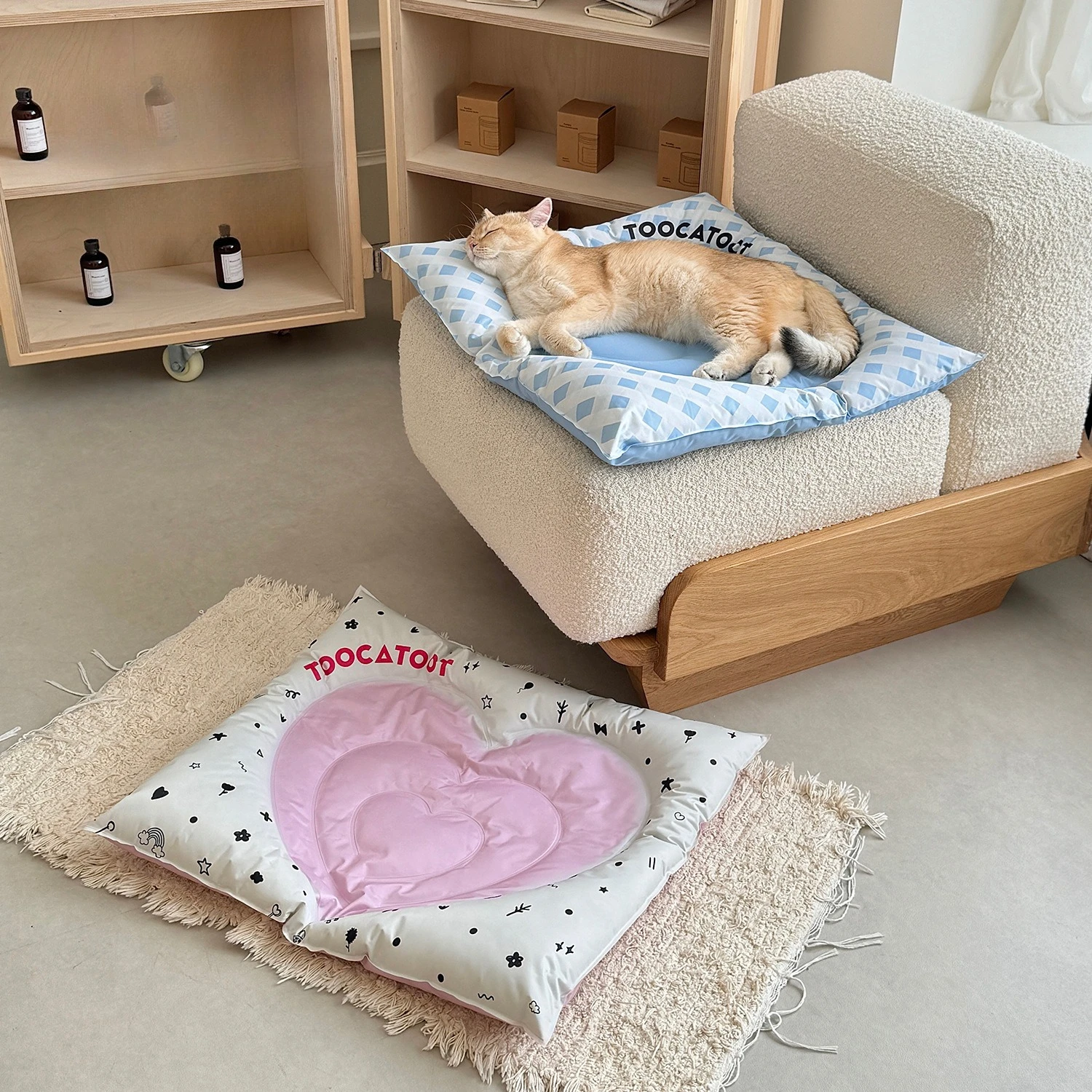 

Summer Cooling Pet Ice Pad Cat Mat Dog Bed Cooling Gel Pad for Cats and Dogs
