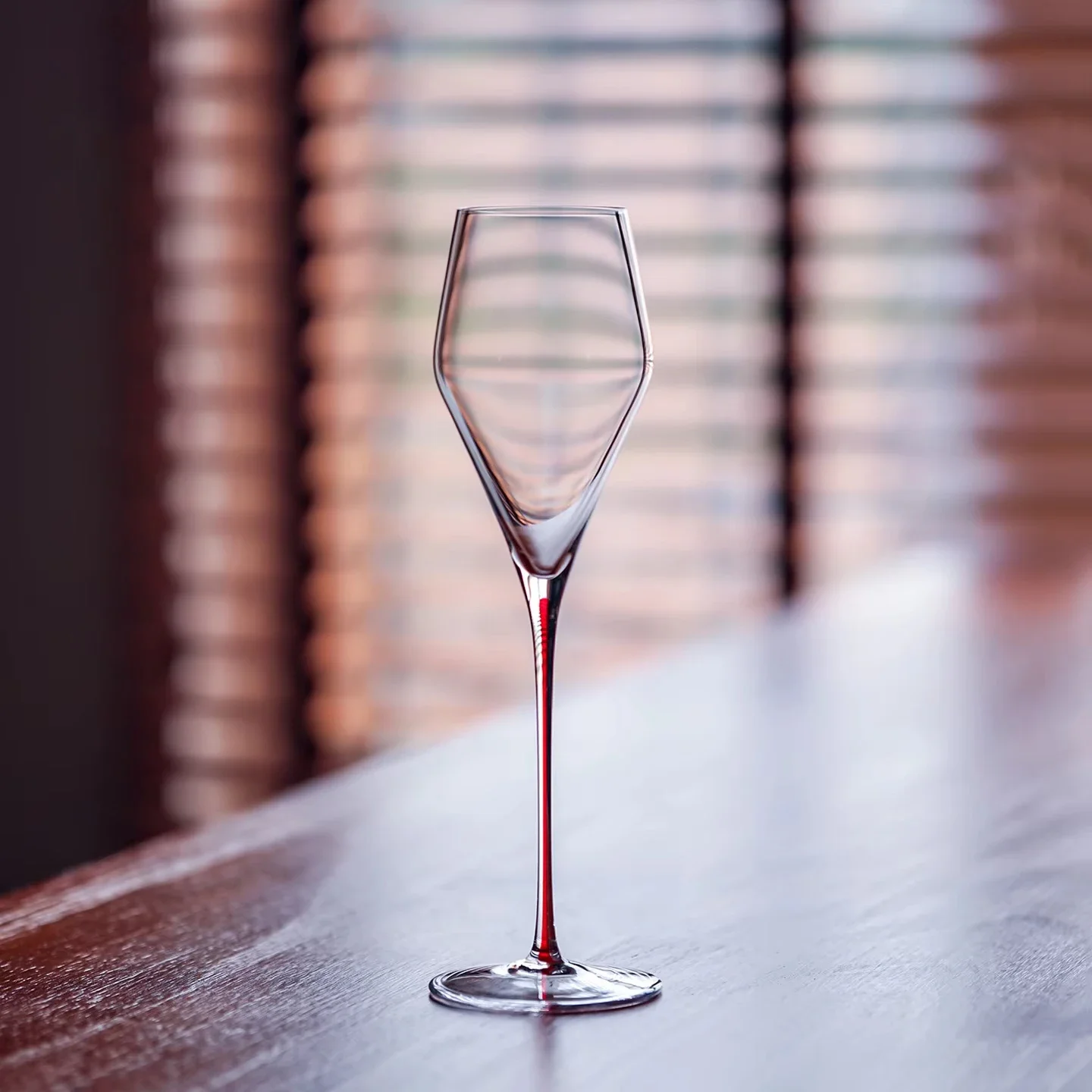 PREMIUM Boutique Series High Beauty Crystal Glass Red Rod Champagne Wine Glass Tall Cocktail Glass
