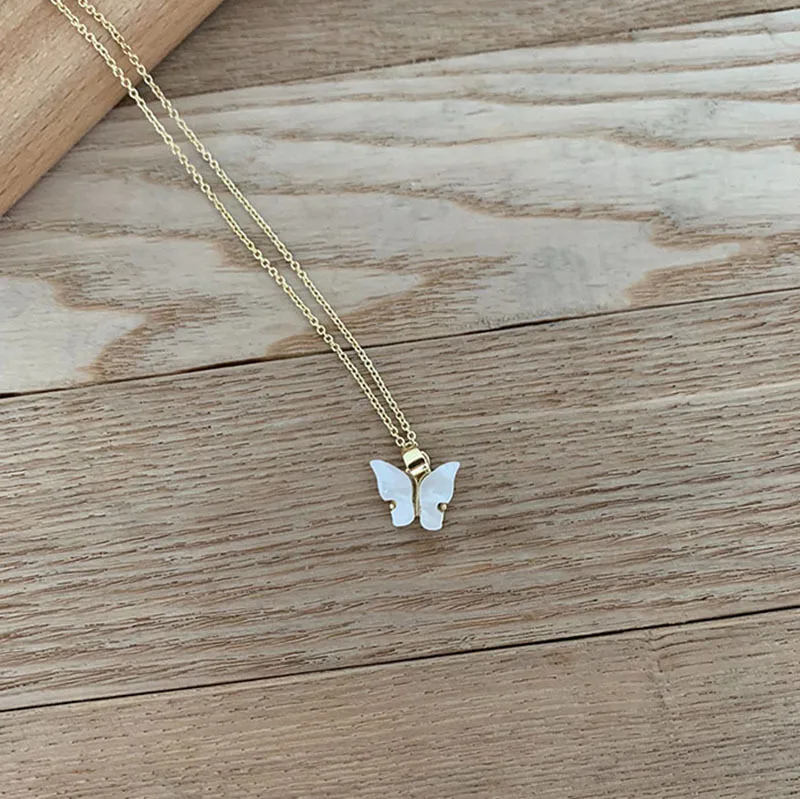 Lcr Fairy Jewelry ~ قلادة على شكل فراشة للنساء، سلسلة ترقوة بسيطة وأنيقة، قلادة سلسلة عنق عصرية جديدة، أرجواني