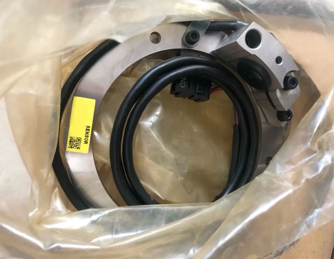 Brand New A860-2120-V001 A860-2120-V002 A860-2120-V003 A860-2120-V004 A860-2120-V005 One-year warranty