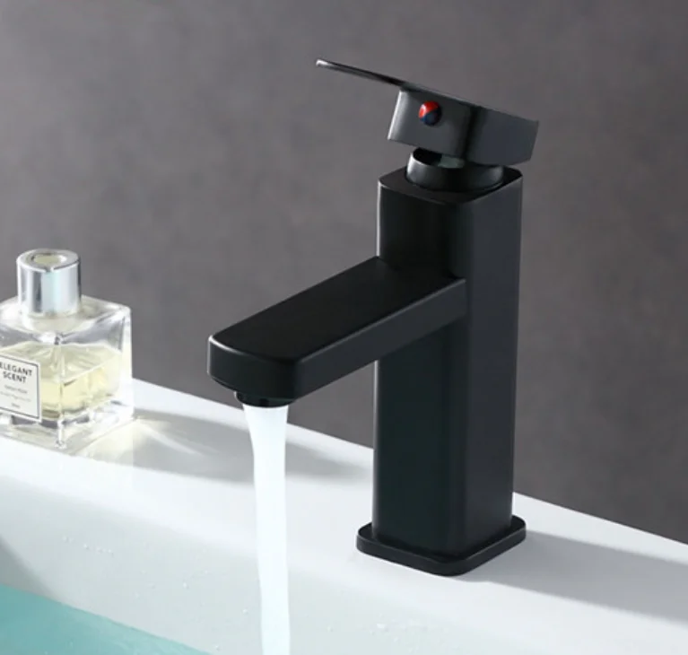 

Black Bathroom Faucets Hot and Cold Mixer Faucets Hot and Cold Stainless Steel Faucet with 2 Gear Adjustments Bathroom Faucet