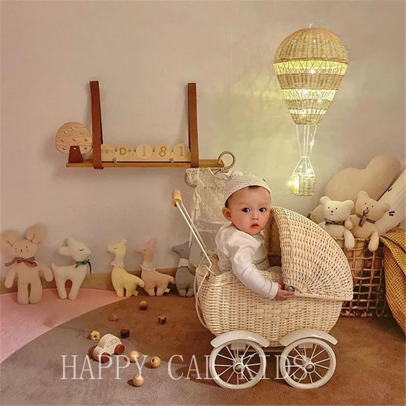 Rattan Hand-Pushed Walker Baby Hand-Held Walking Four-Wheel Toy Children\'s Room Decoration Photo Props