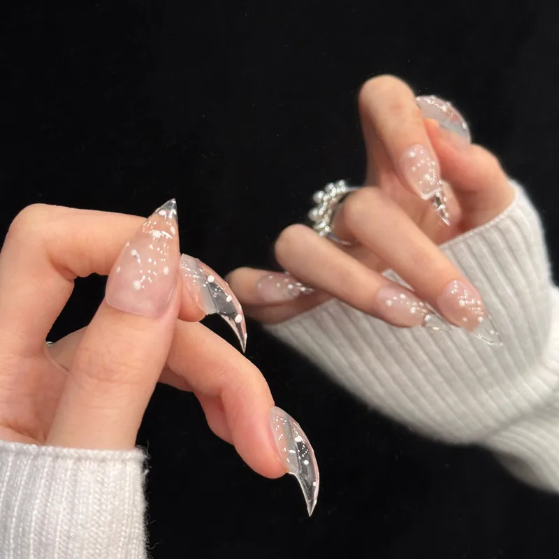 Cross-border European and American foreign trade pure handmade dragon-style nude pearl polka dot press-on nails, clear