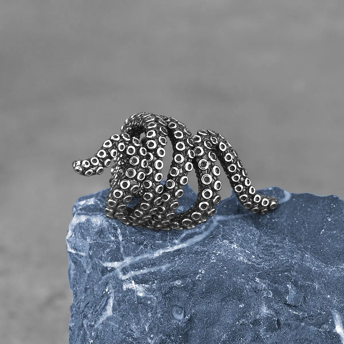 Stainless Steel Imitation Octopus Foot Clip Earrings Women Fashion Creative Animal Ears Accessories Wedding Party Club Jewelry