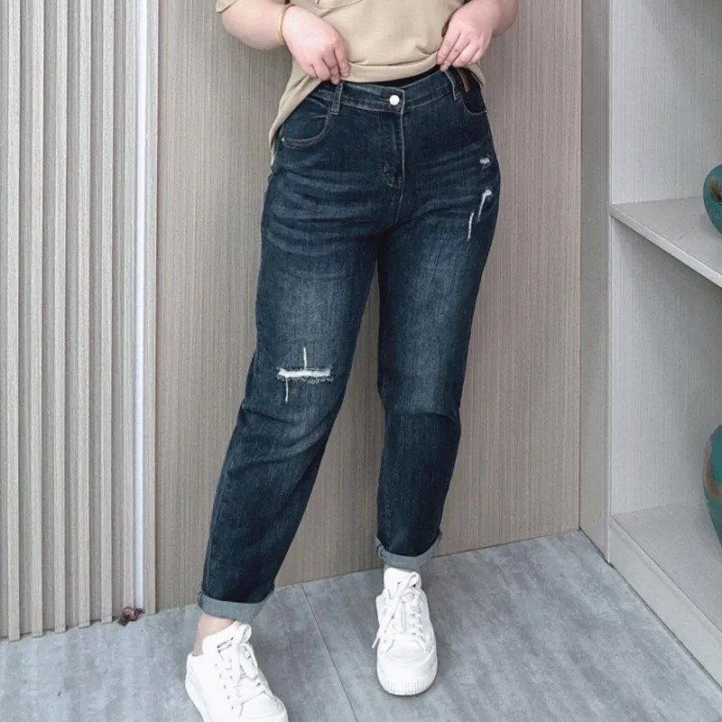 2024 Spring And Summer Wear Plus Size Ripped Jeans Women New Loose Elastic High Waist Casual Straight Pants